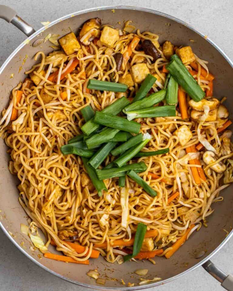 Vegan Yakisoba with Tofu – My Plantiful Cooking